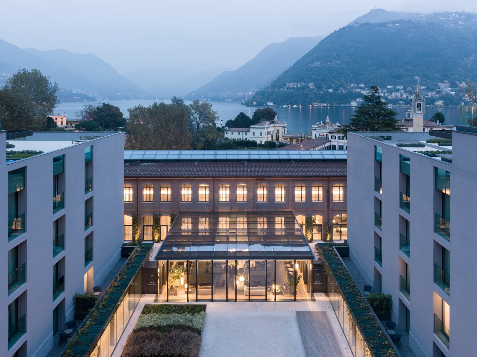 Hilton Lake Como, vibe