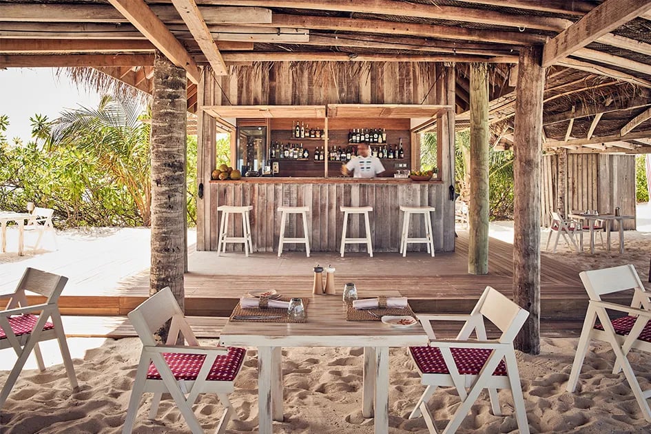 Seaside Resort Finolhu, eat & drink