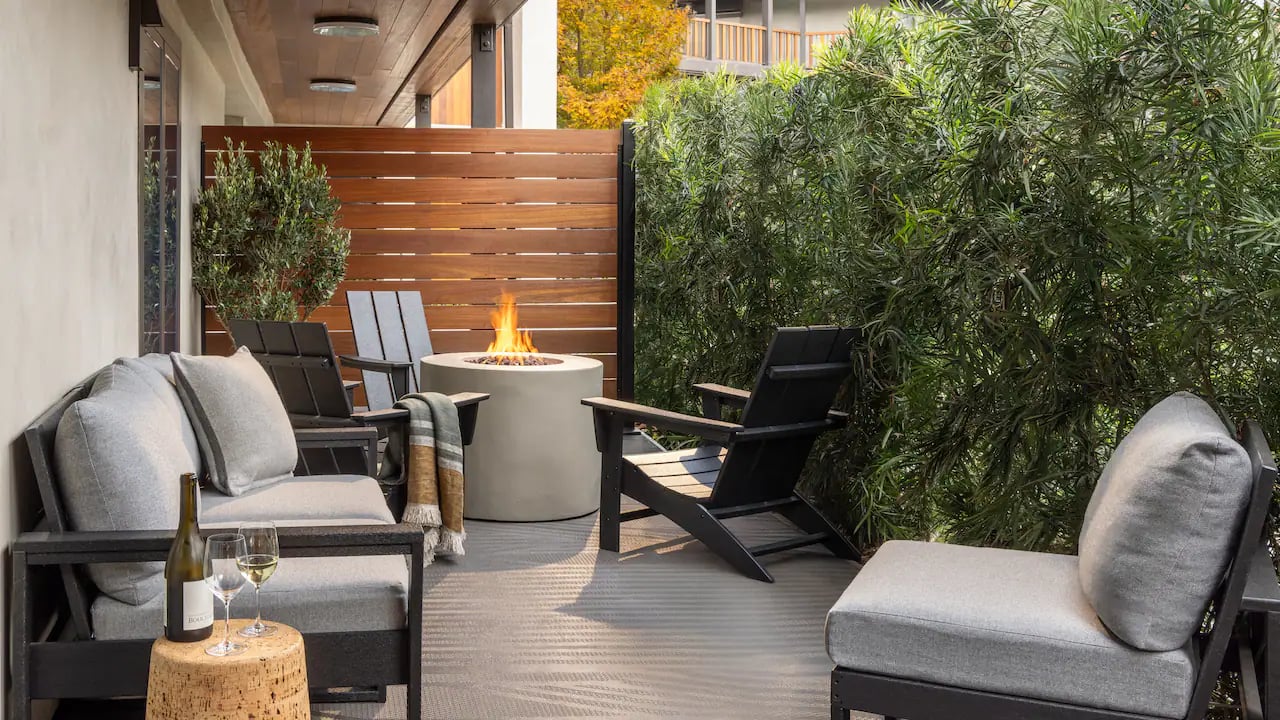 Casa Mani Resort Napa Valley, Curio Collection by Hilton, vibe