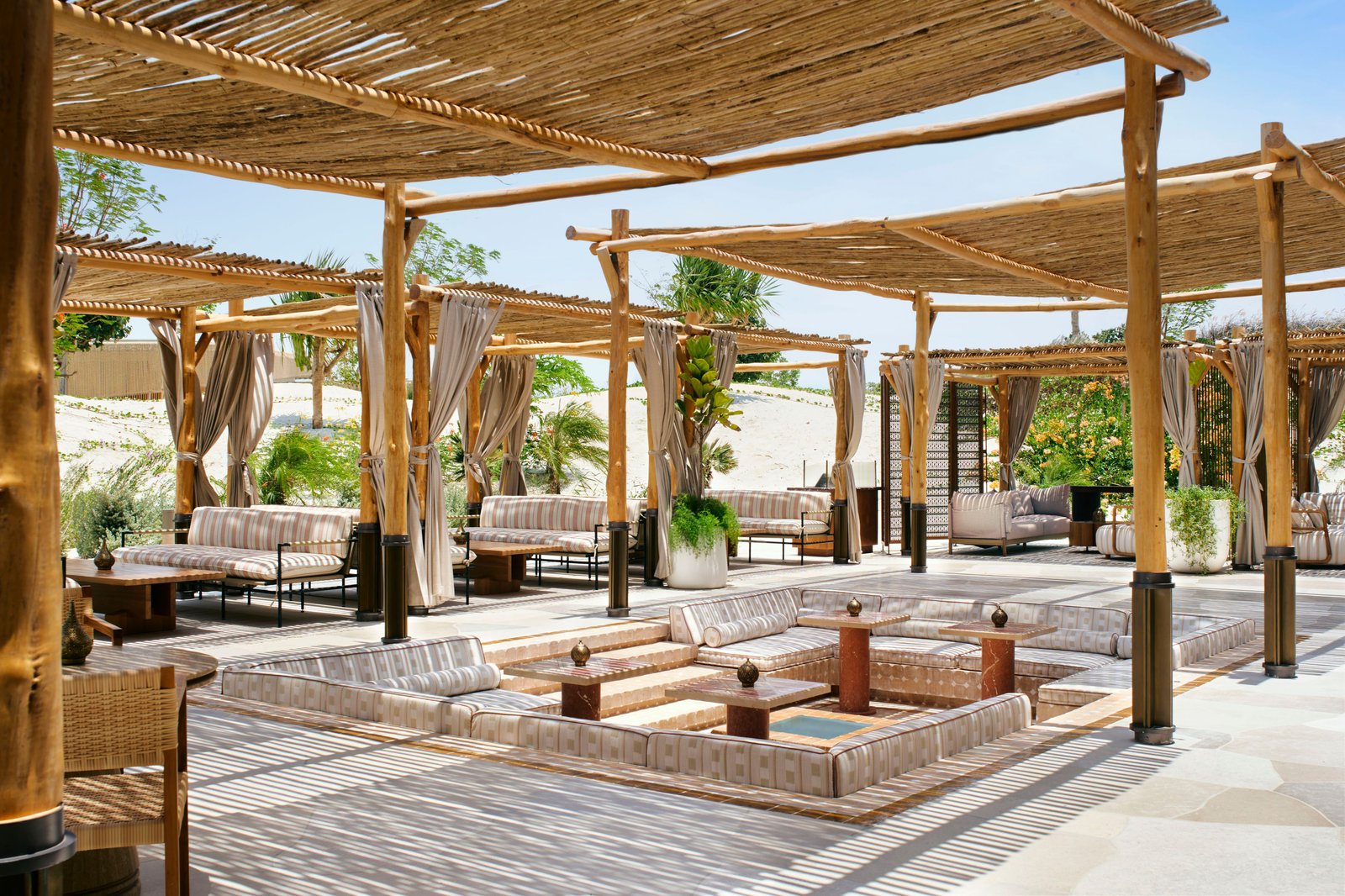 Nujuma, a Ritz-Carlton Reserve, at the table