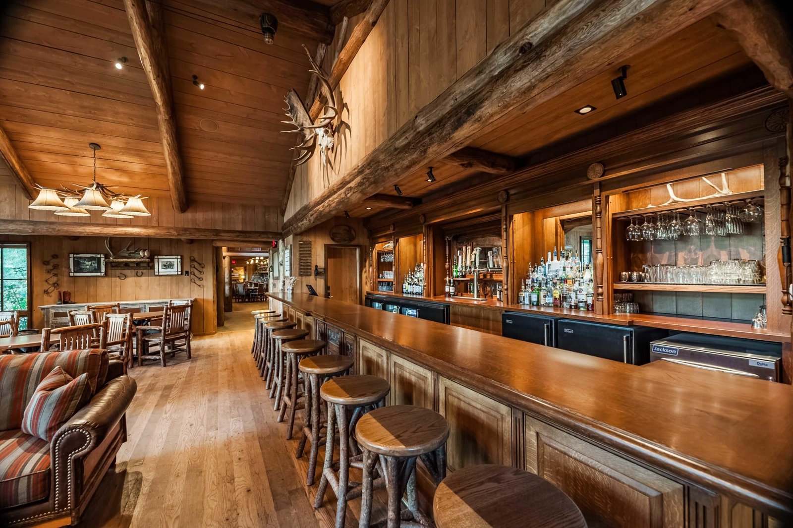 Mountain Sky Guest Ranch, at the table