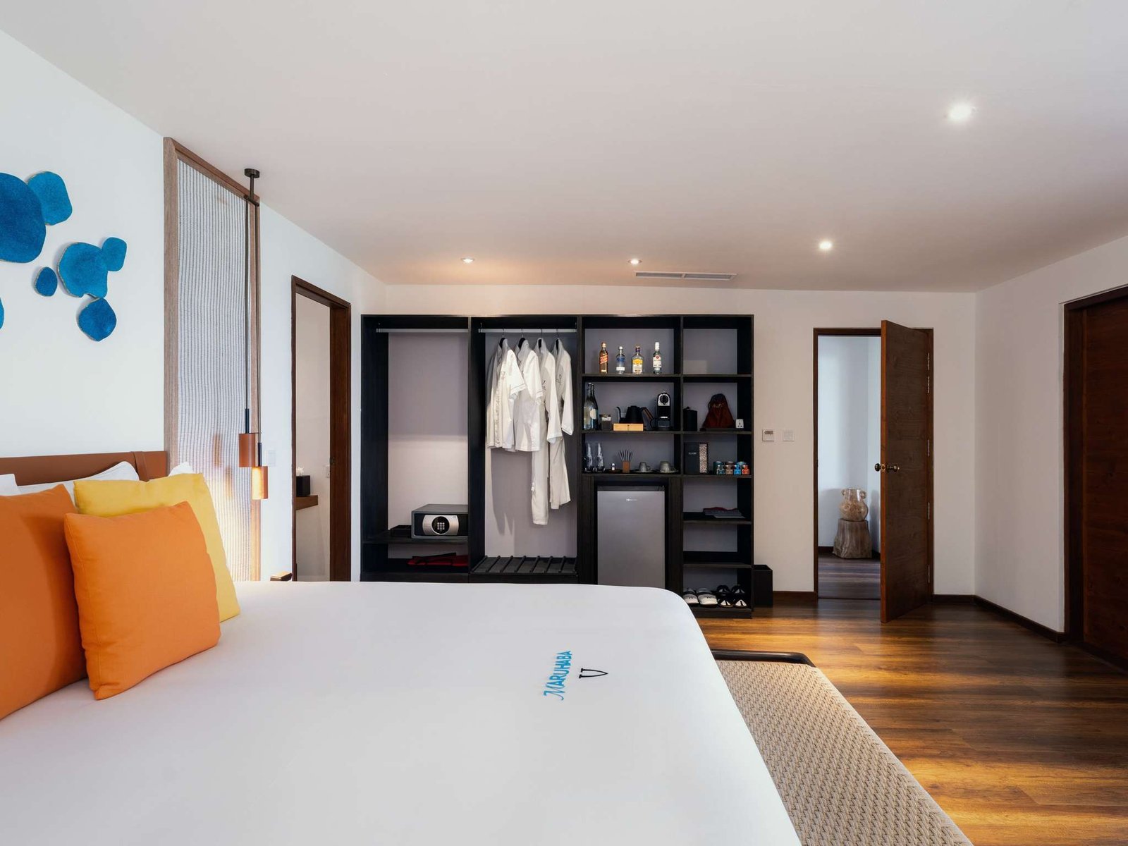 V Villas Maldives at Mirihi, rooms