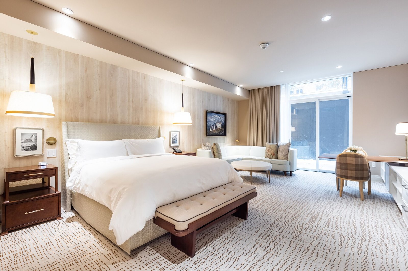 Goldener Hirsch, rooms