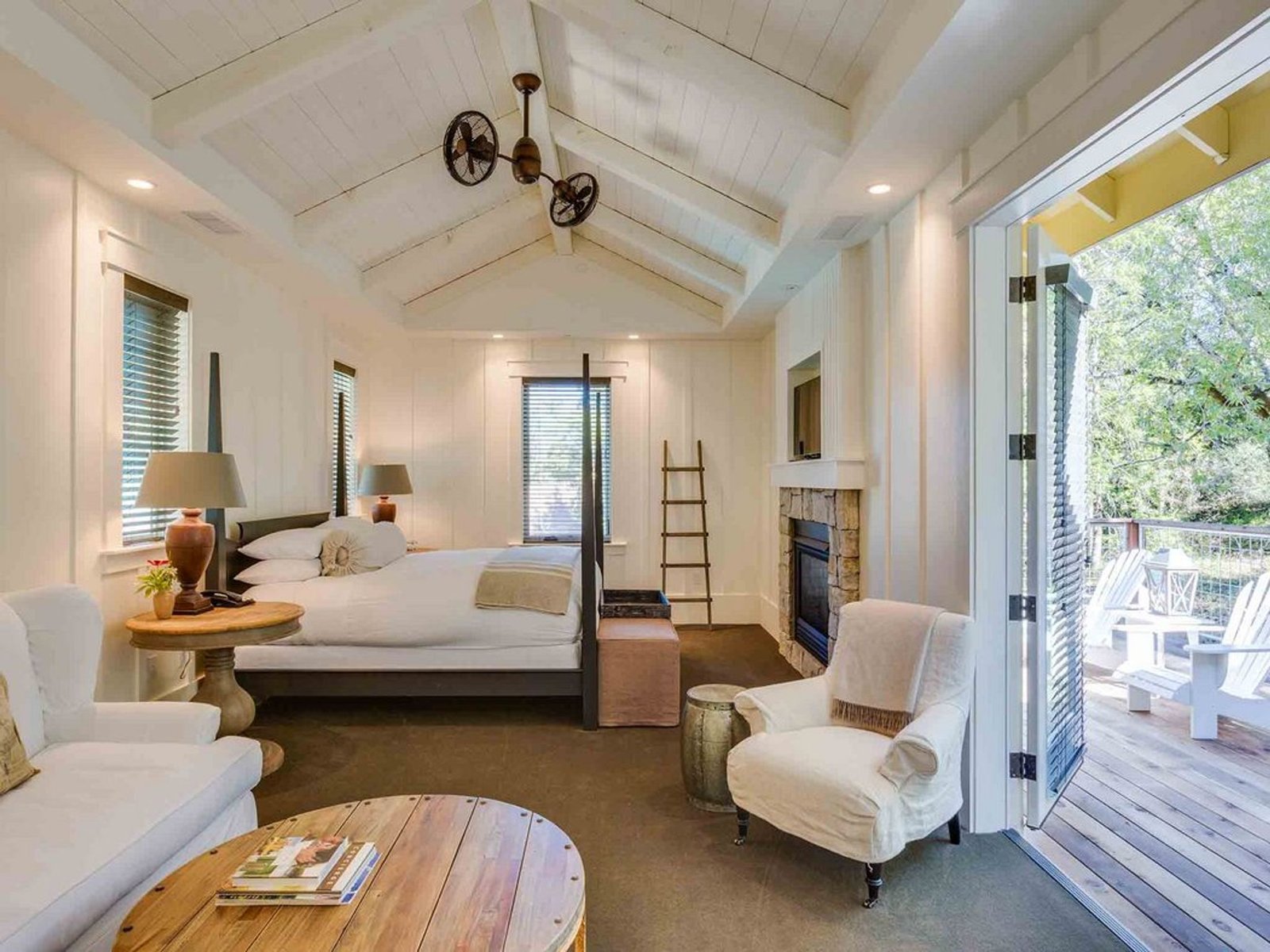 Farmhouse Inn, rooms