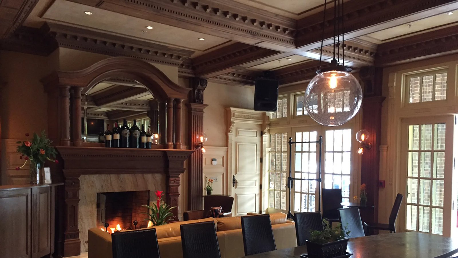 Ledson Hotel, eat & drink