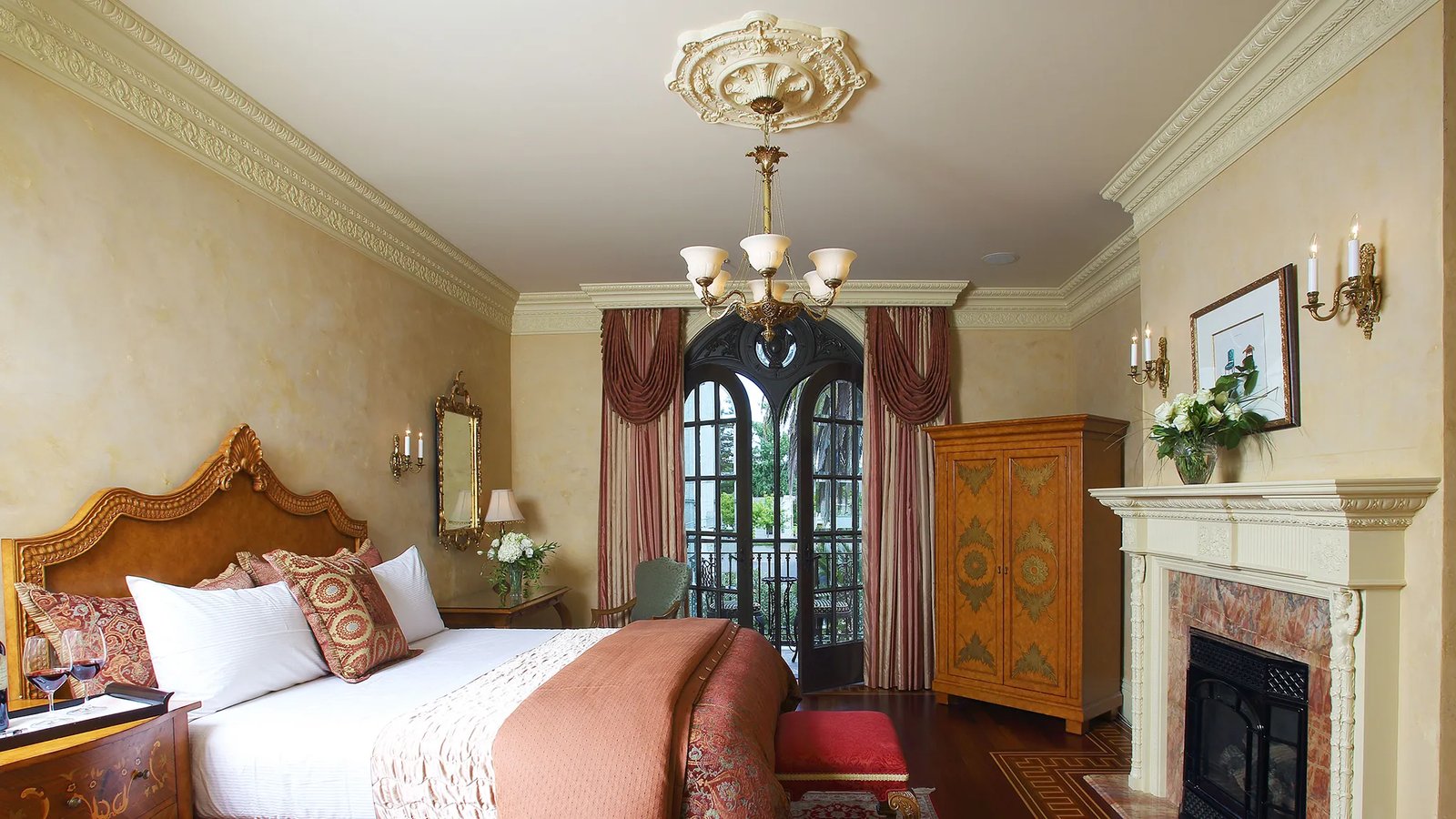 Ledson Hotel, rooms