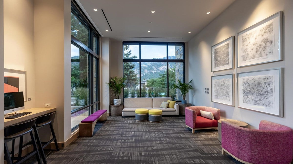 Limelight Ketchum, eat & drink