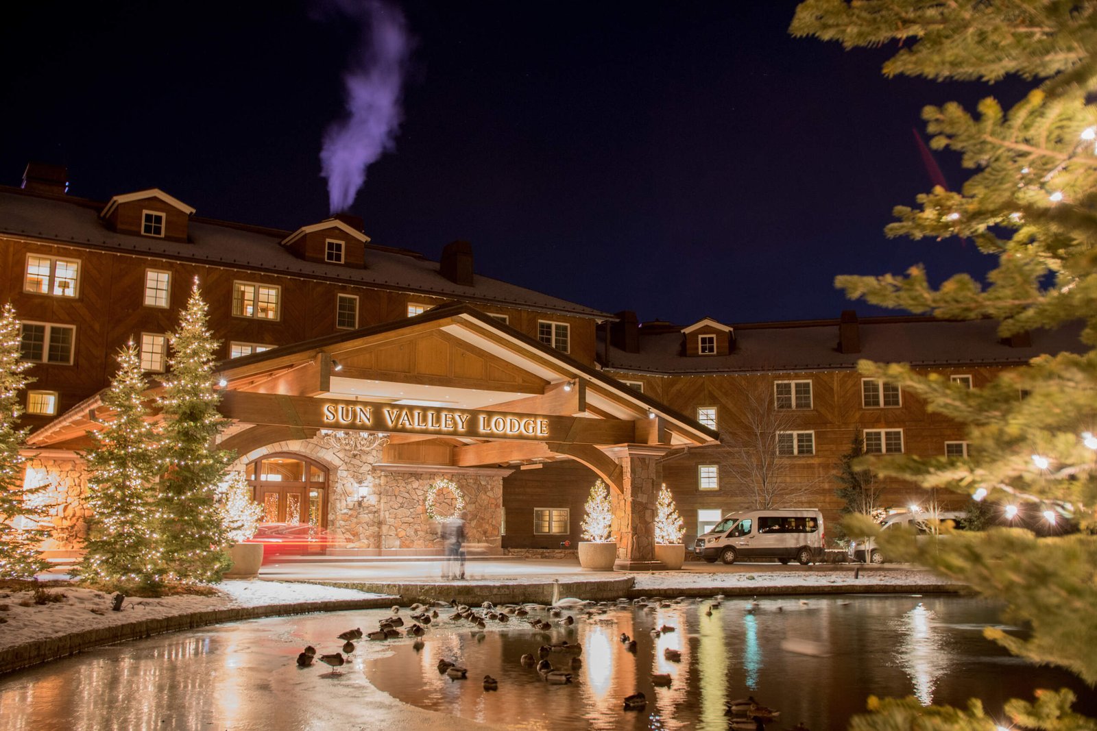 Sun Valley Lodge, backstory