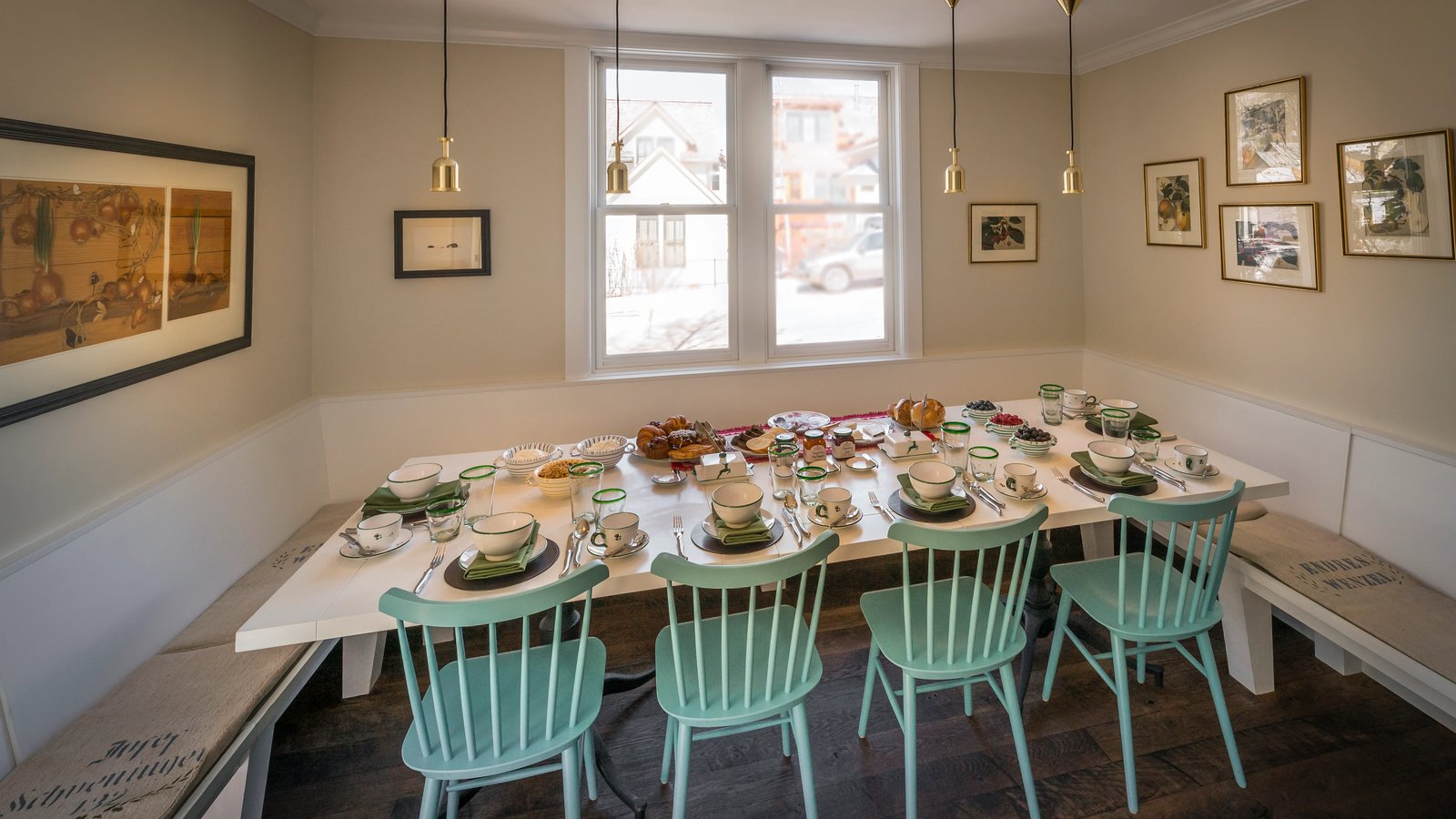 Dunton Town House, eat & drink