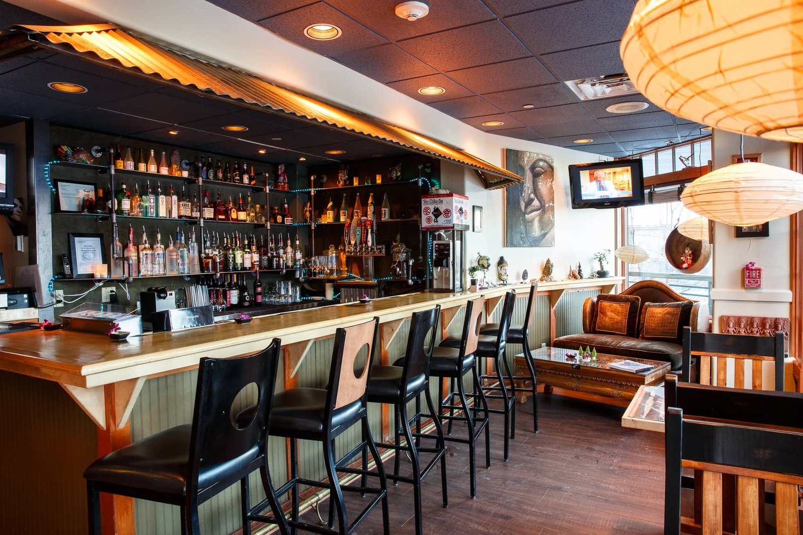 Inn at Lost Creek, eat & drink