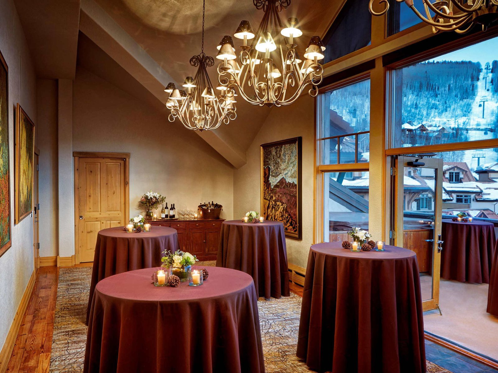 Fairmont Heritage Place - Franz Klammer Lodge, eat & drink
