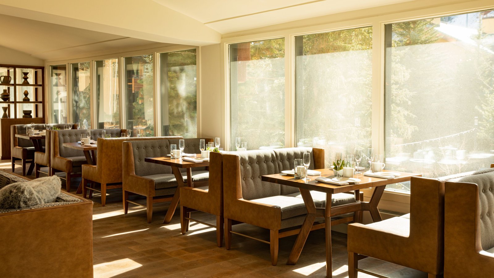 The Hythe, a Luxury Collection Resort, Vail, eat & drink