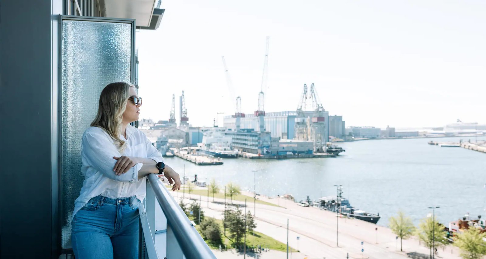 Radisson Blu Seaside Hotel — vibe