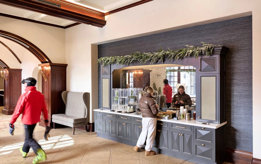 The Arrabelle at Vail Square, eat & drink