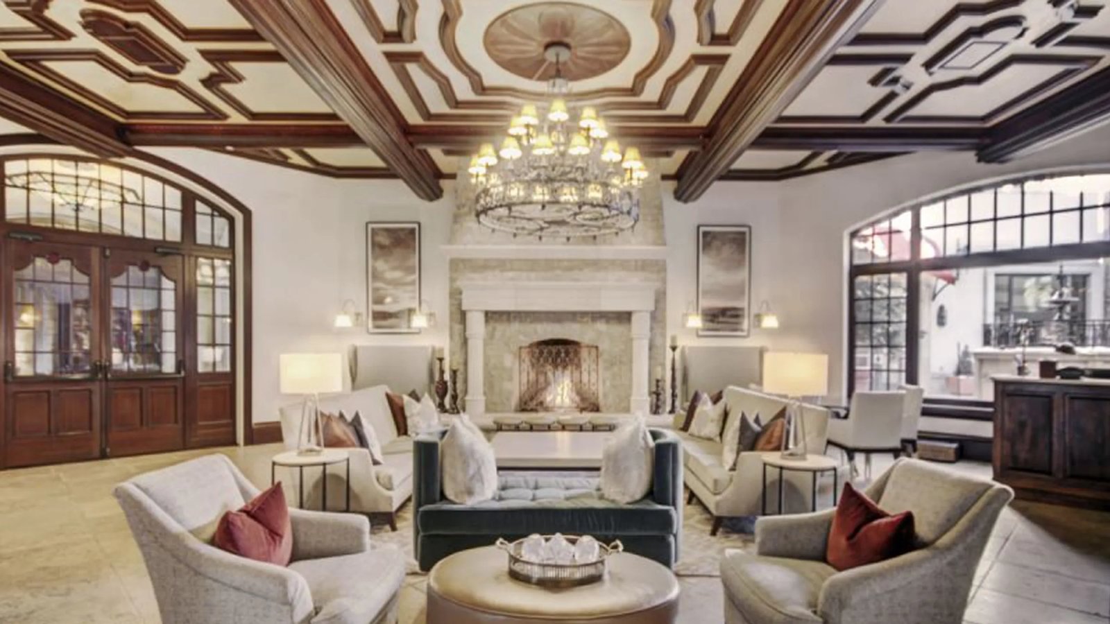 The Arrabelle at Vail Square, eat & drink