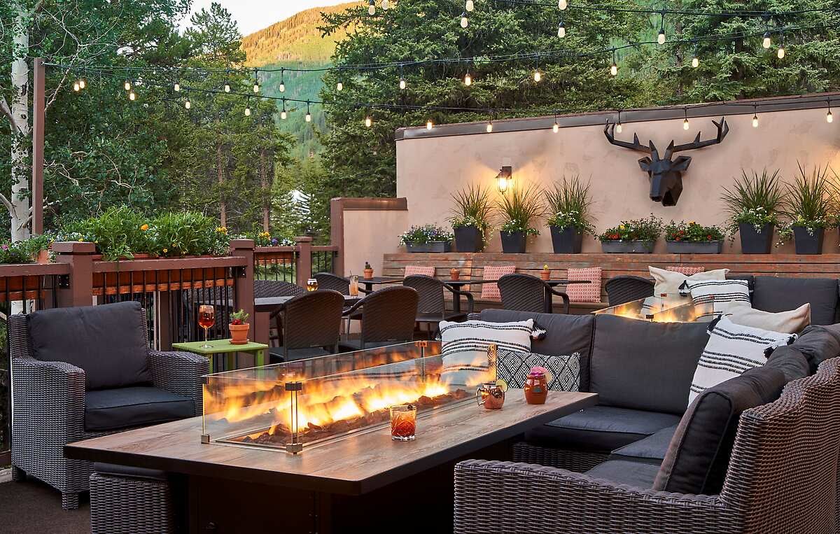 Manor Vail Lodge, vibe
