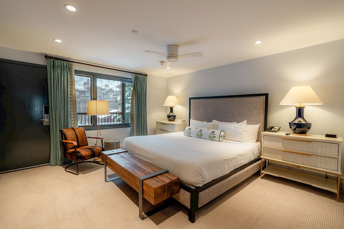 Manor Vail Lodge, rooms