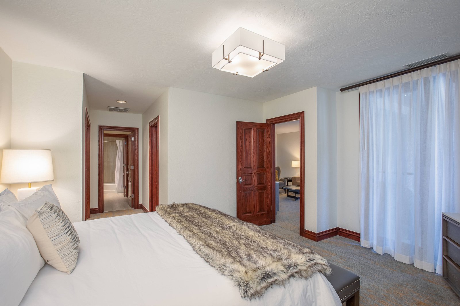 Beaver Creek Lodge, rooms