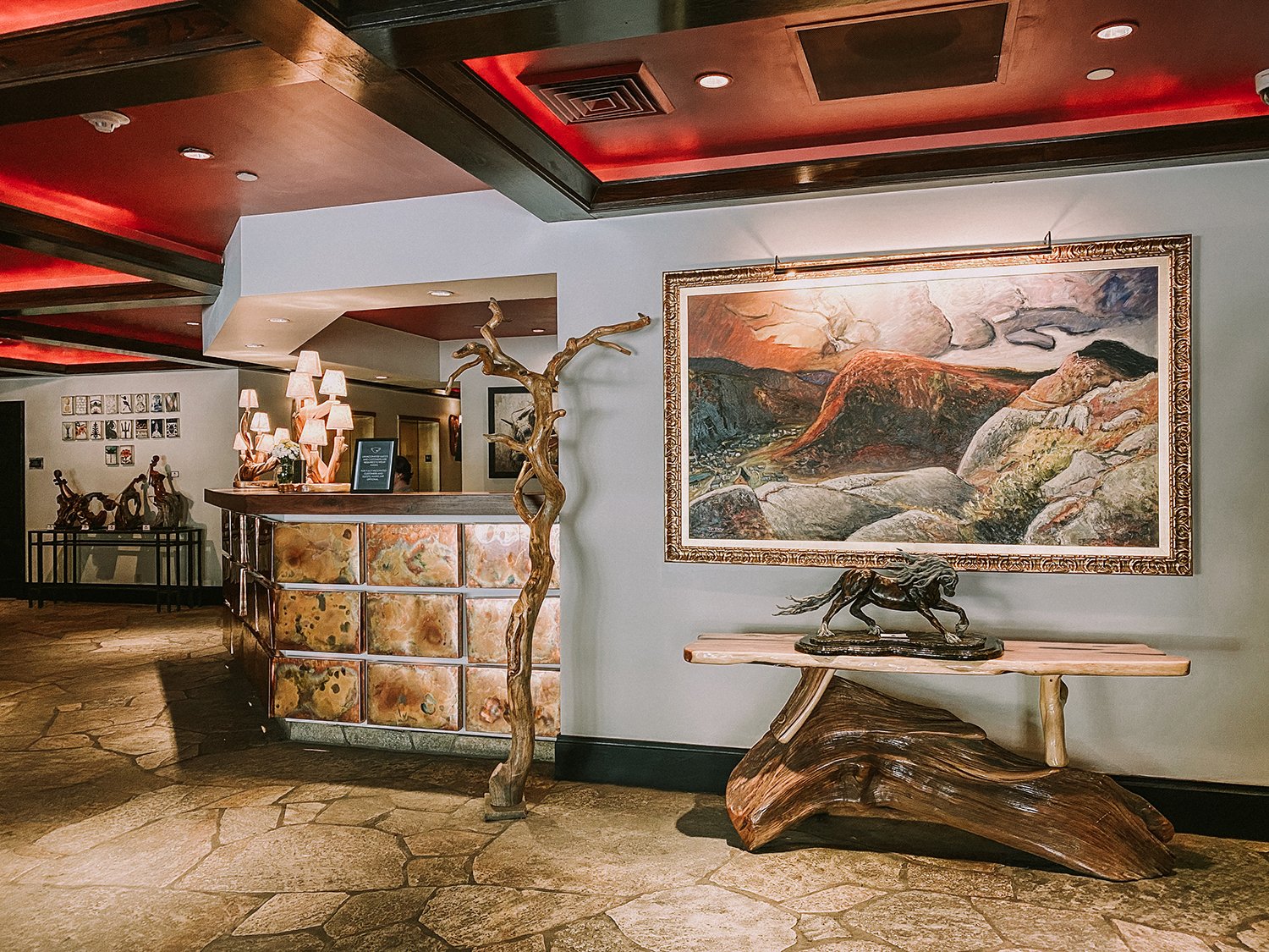 Beaver Creek Lodge, vibe