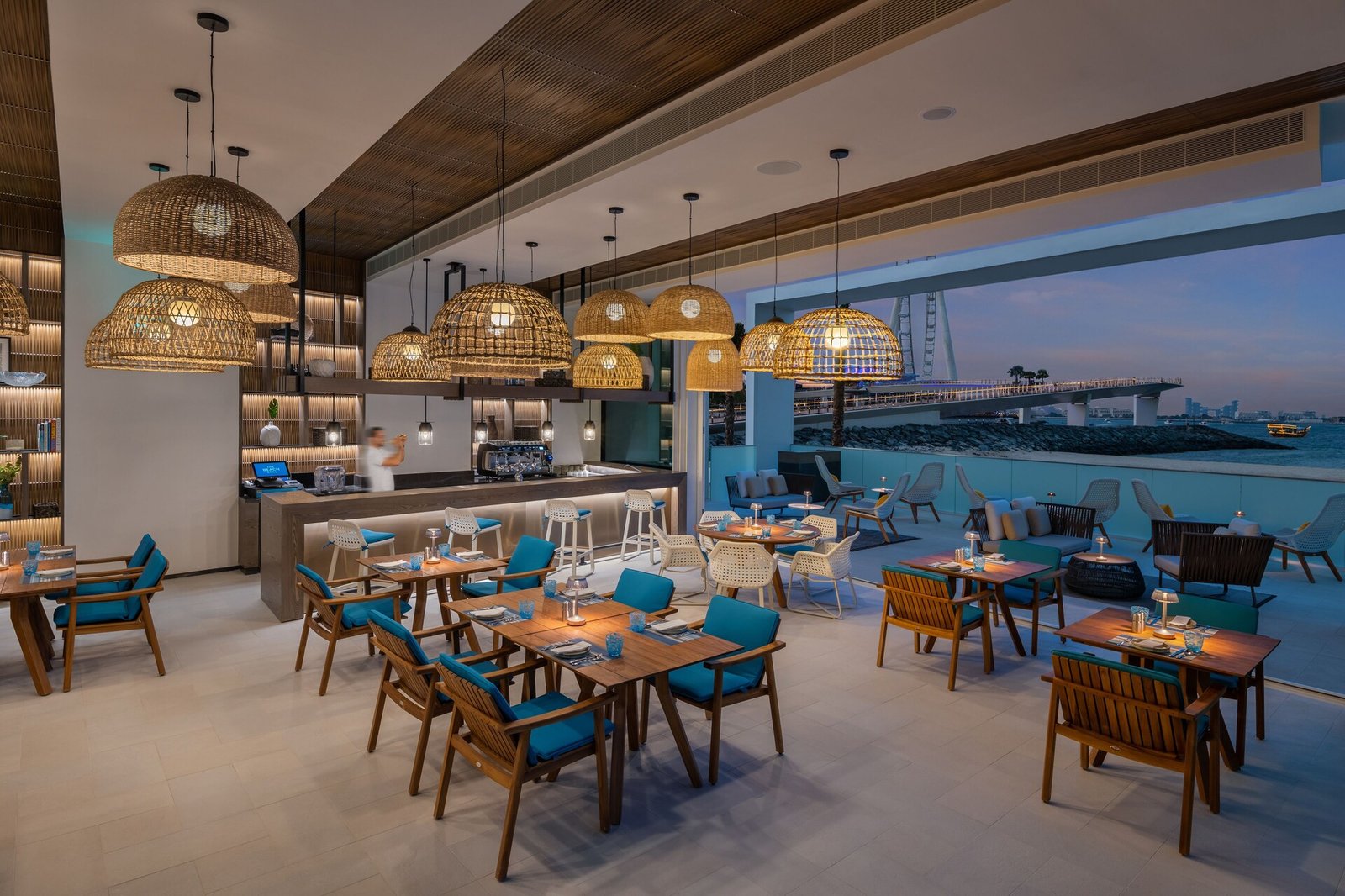Address Beach Resort, the beach grill