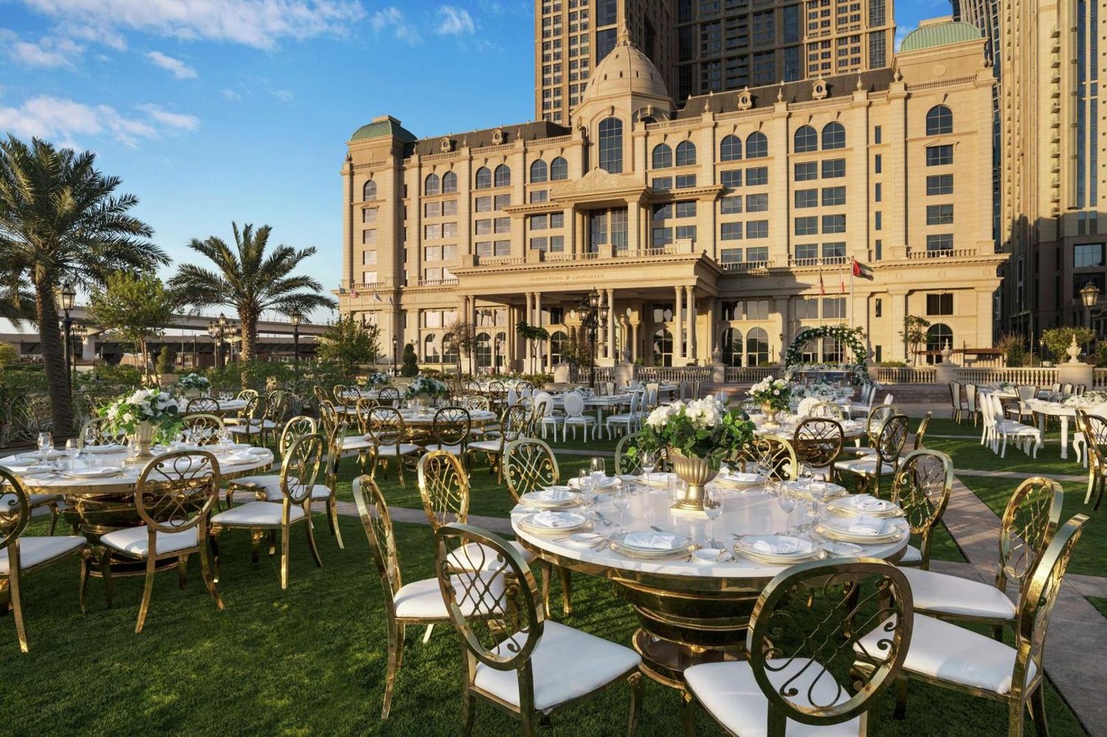 Al Habtoor Palace, Preferred Hotels & Resorts, eat & drink