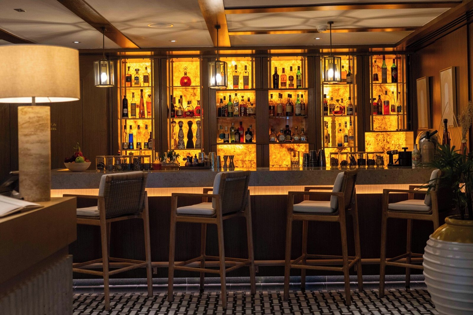 Banyan Tree Dubai, eat & drink