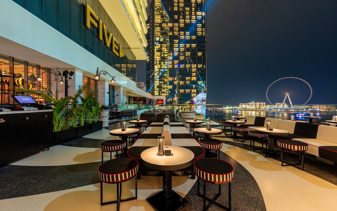 FIVE LUXE JBR, eat & drink