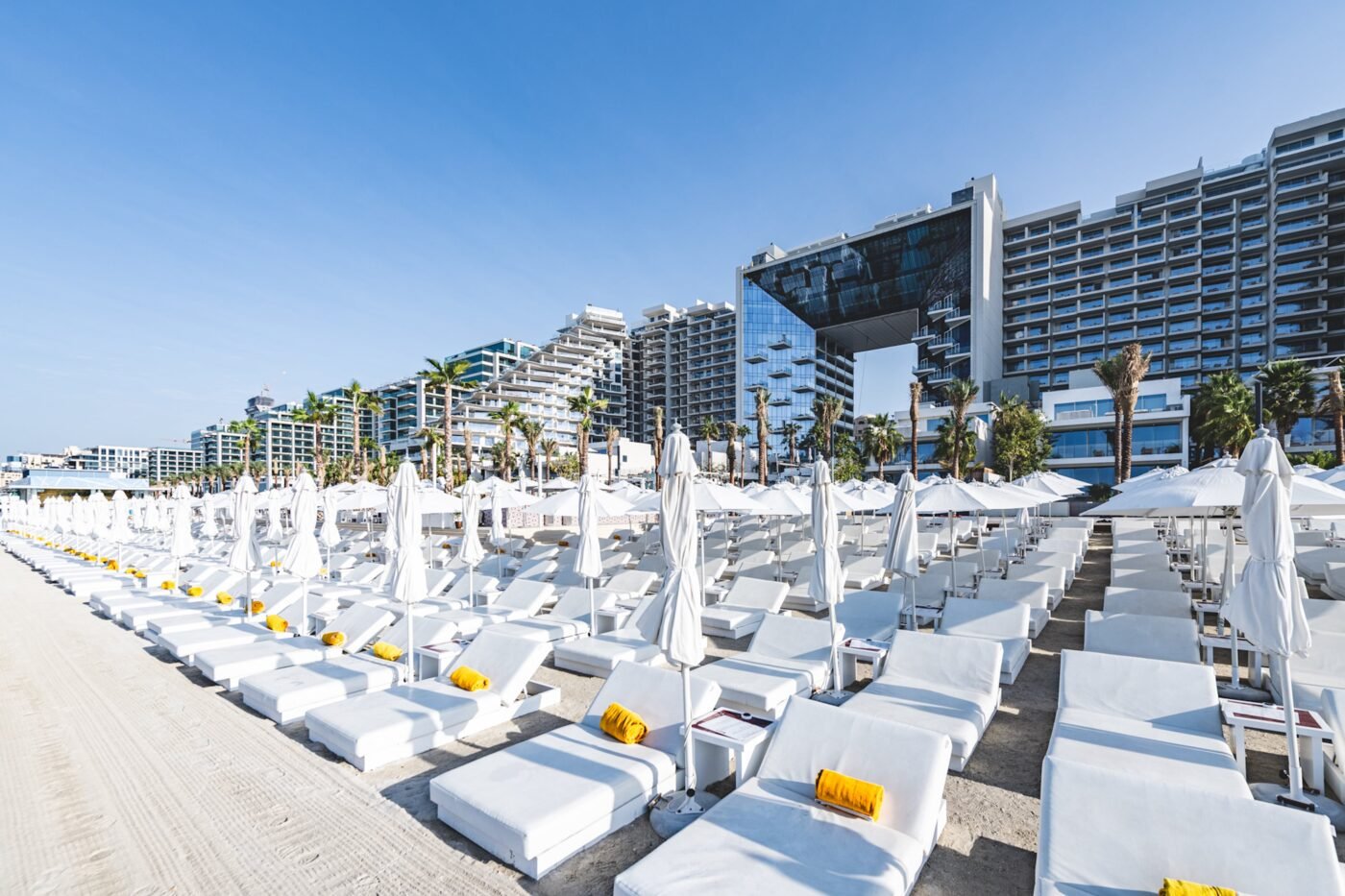 FIVE Palm Jumeirah, vibe