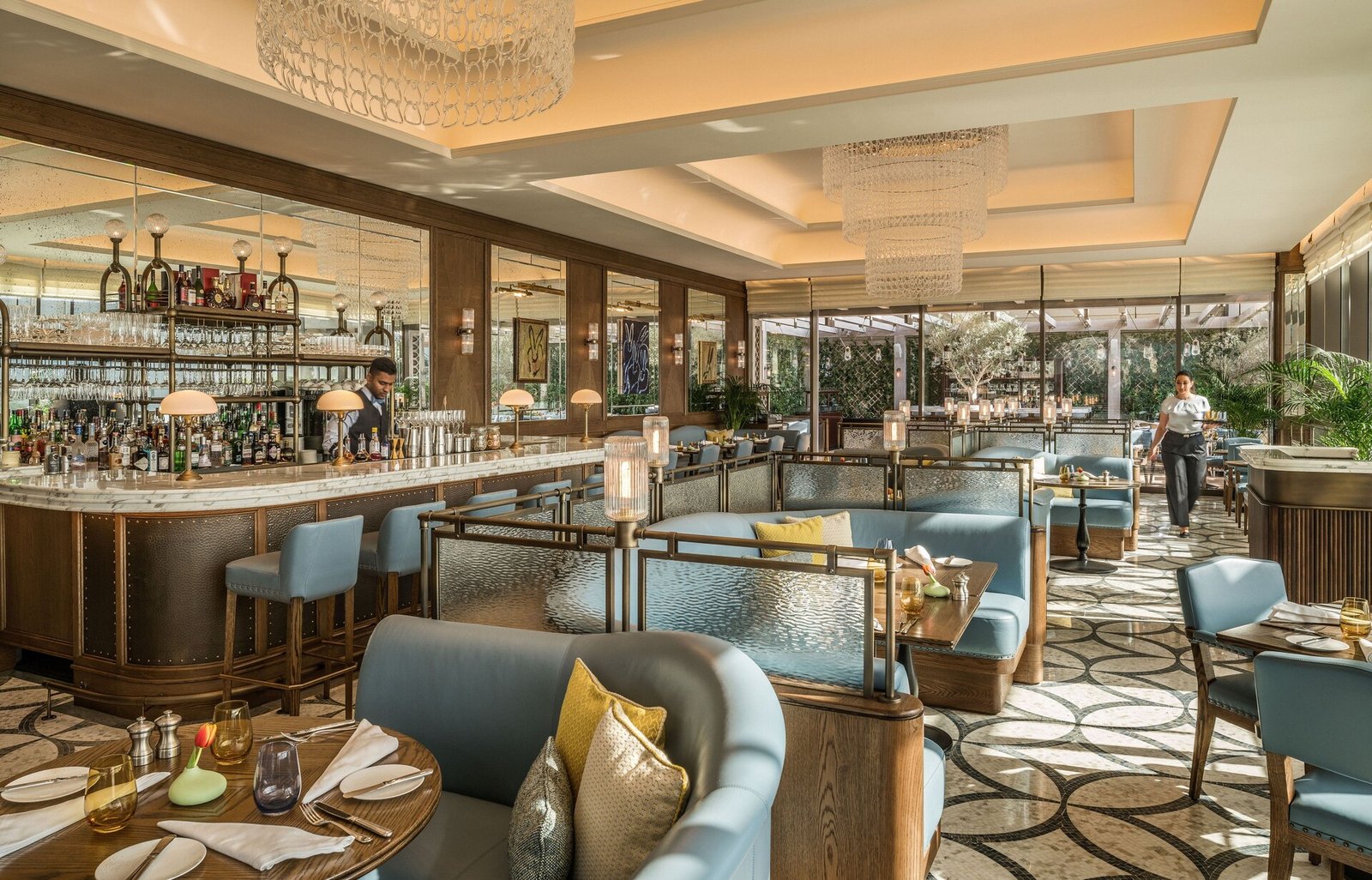 Four Seasons Hotel Dubai International Financial Centre, mina brasserie