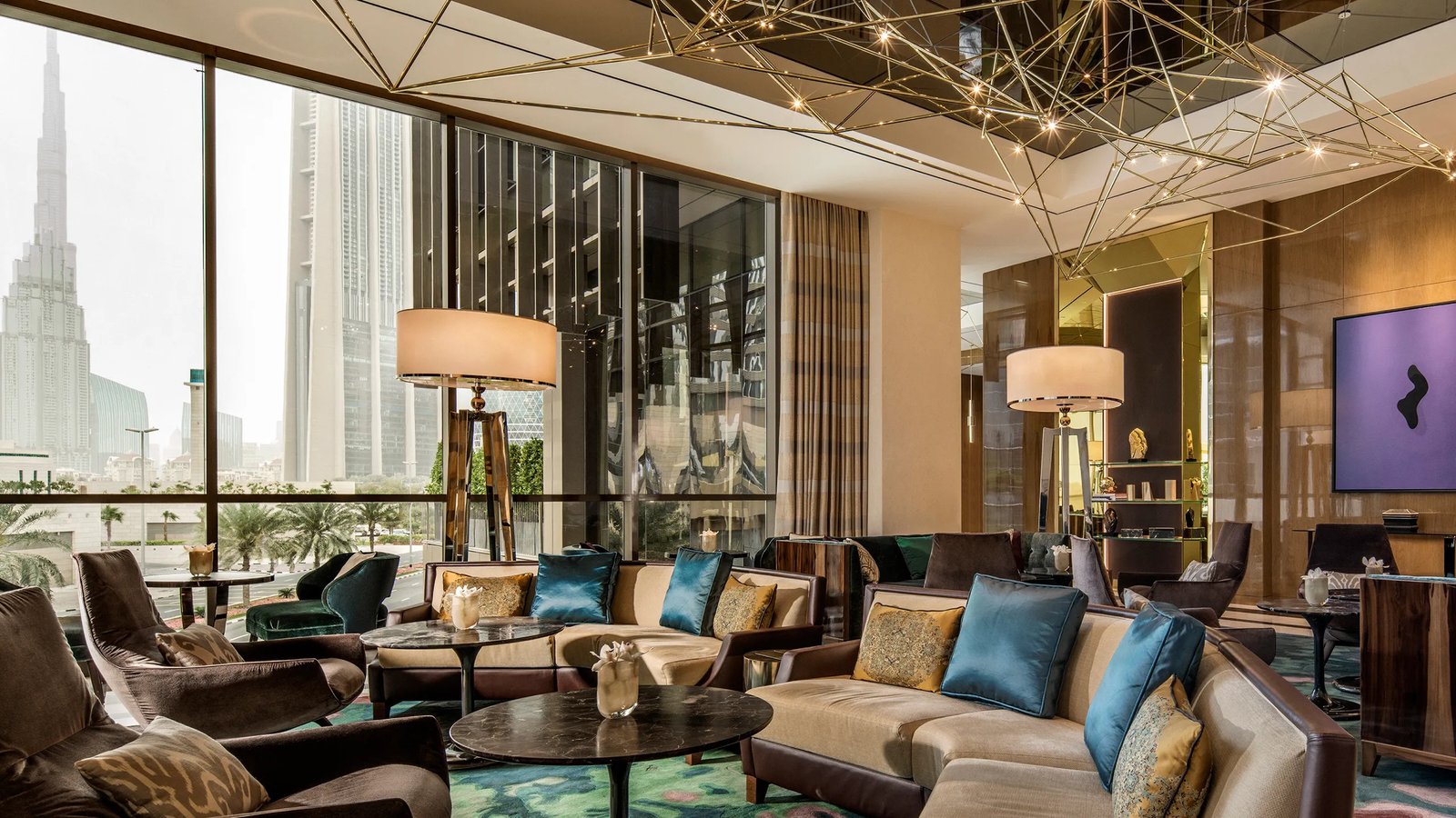 Four Seasons Hotel Dubai International Financial Centre, eat & drink