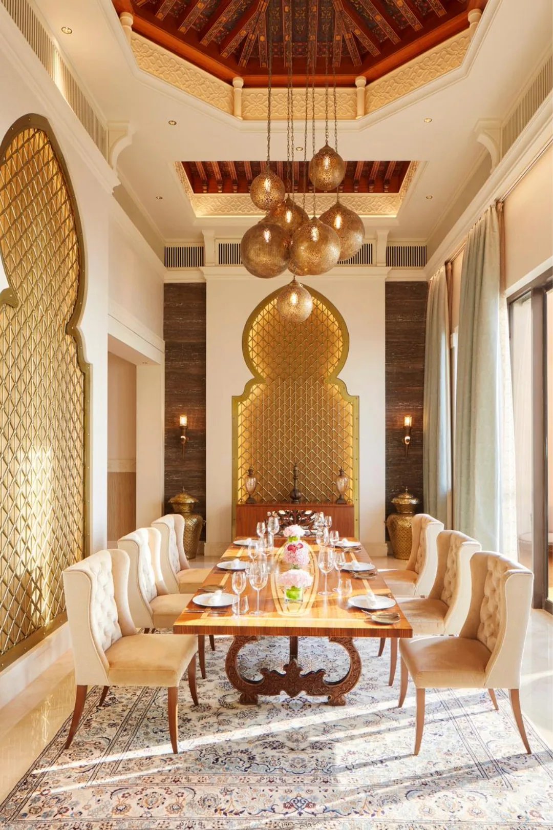 Jumeirah Al Qasr, eat & drink