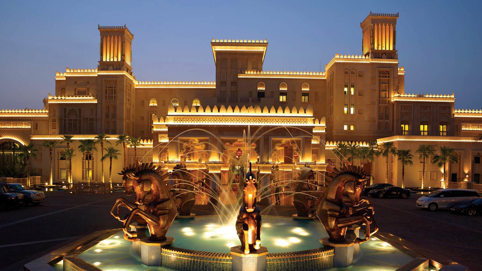 Jumeirah Al Qasr, backstory