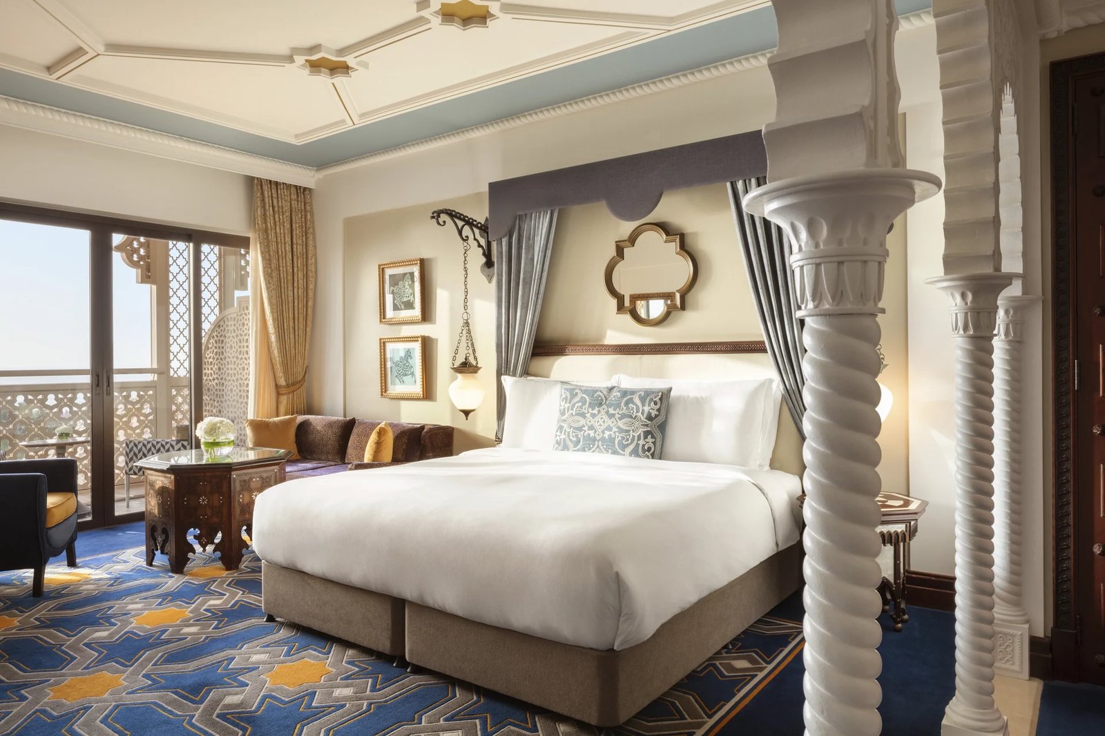 Jumeirah Al Qasr, rooms