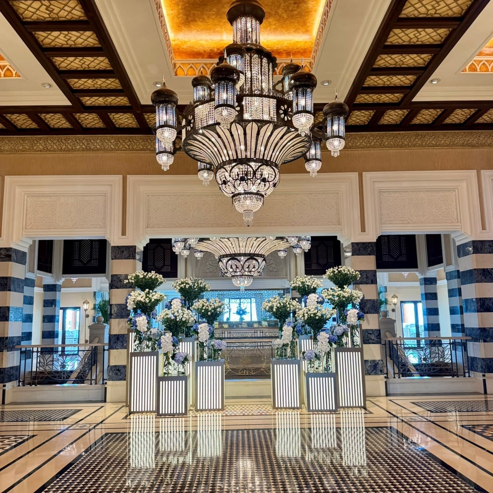 Jumeirah Al Qasr, vibe