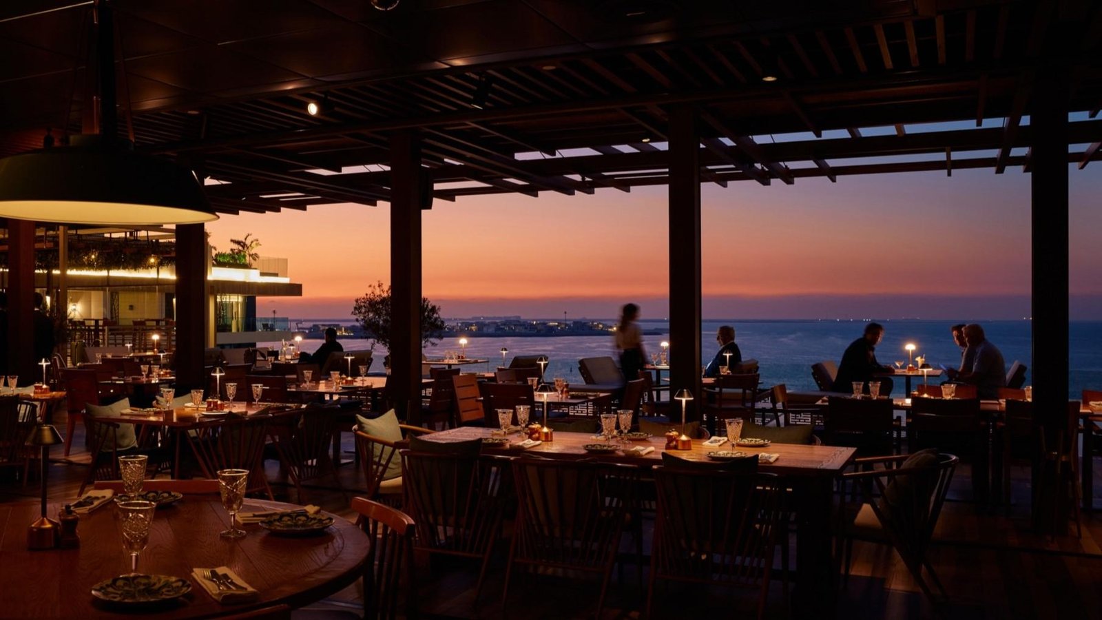 Mandarin Oriental Jumeira, Dubai, eat & drink