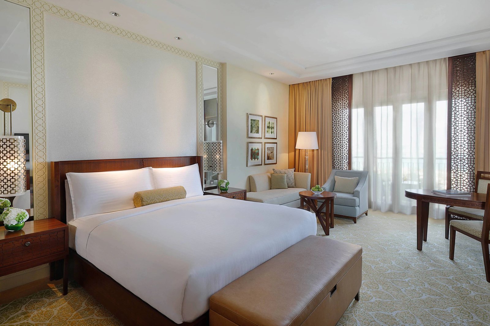 The Ritz-Carlton, Dubai, rooms