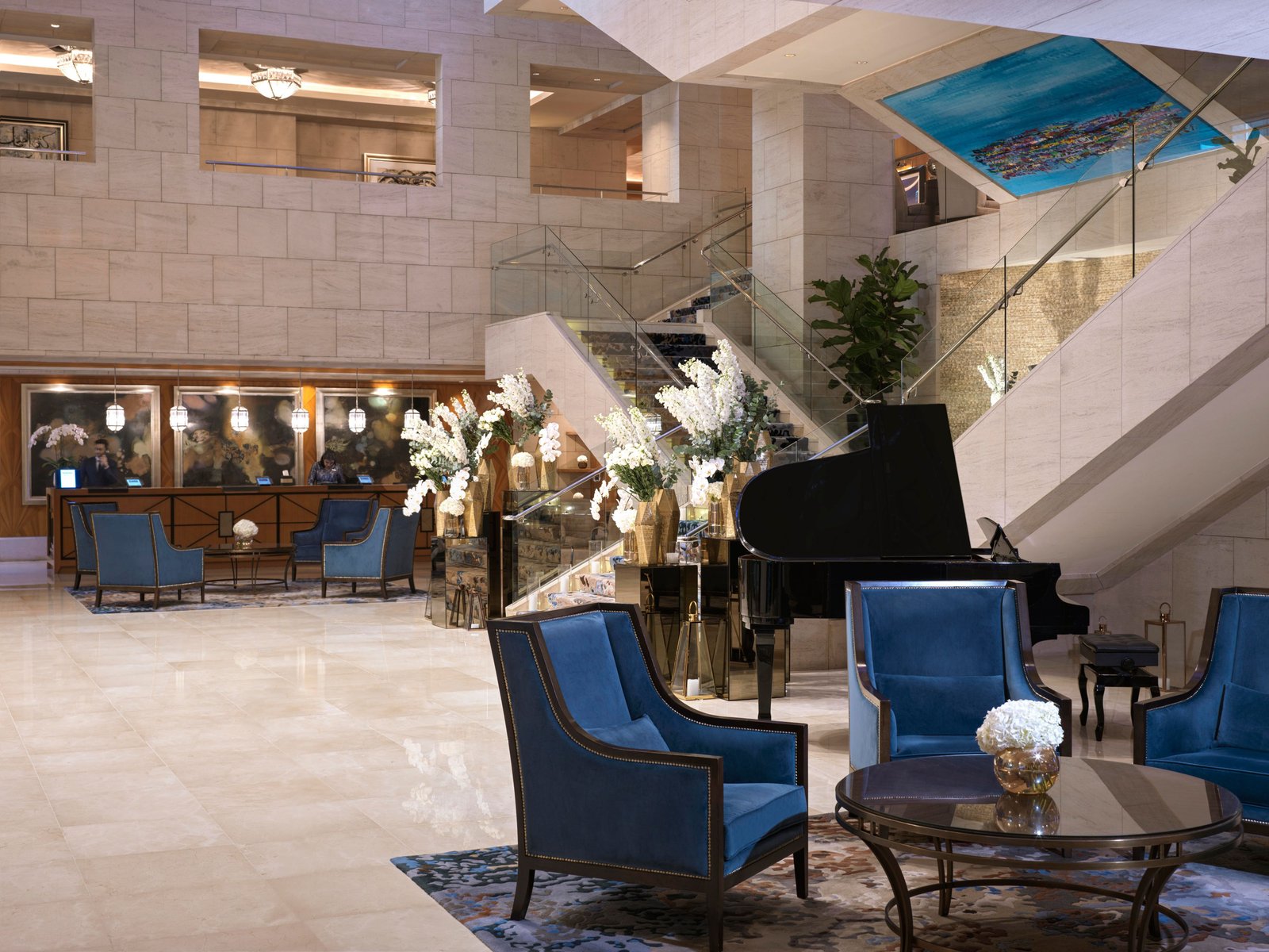 The Ritz-Carlton, Dubai International Financial Centre, vibe