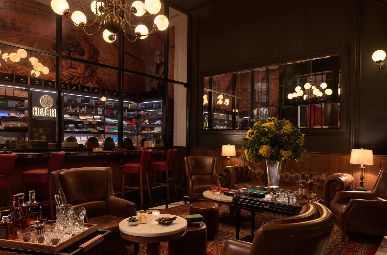 The Ritz-Carlton, Dubai International Financial Centre, at the table