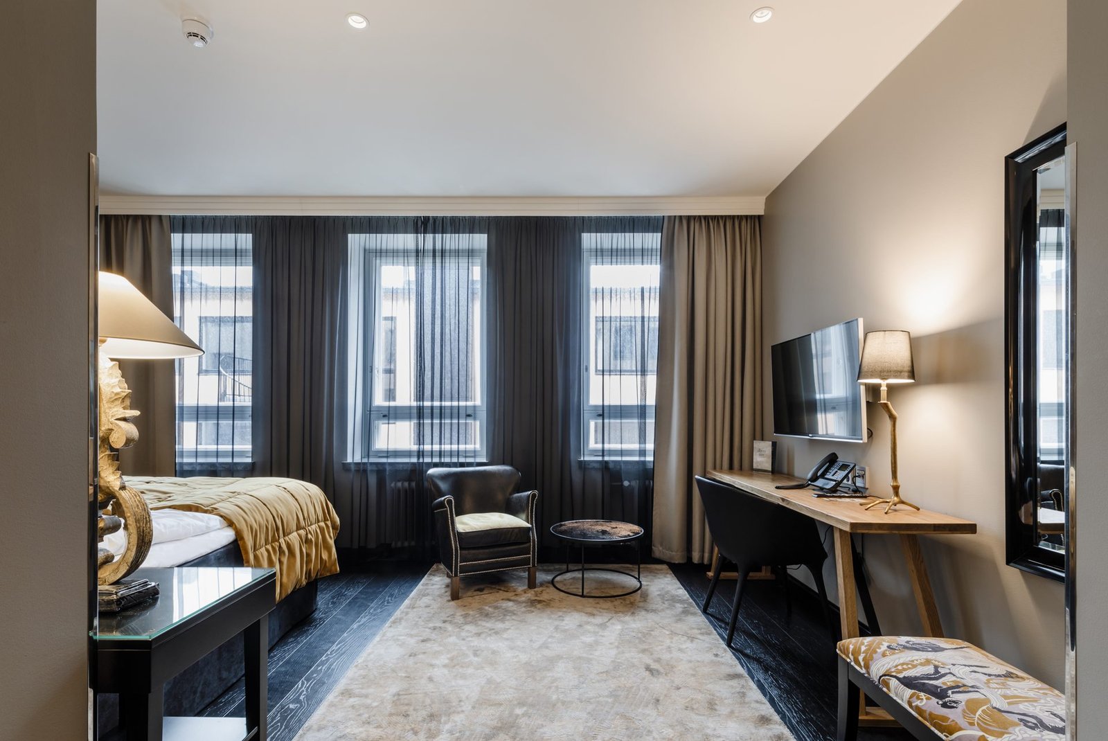 Hotel F6 — rooms