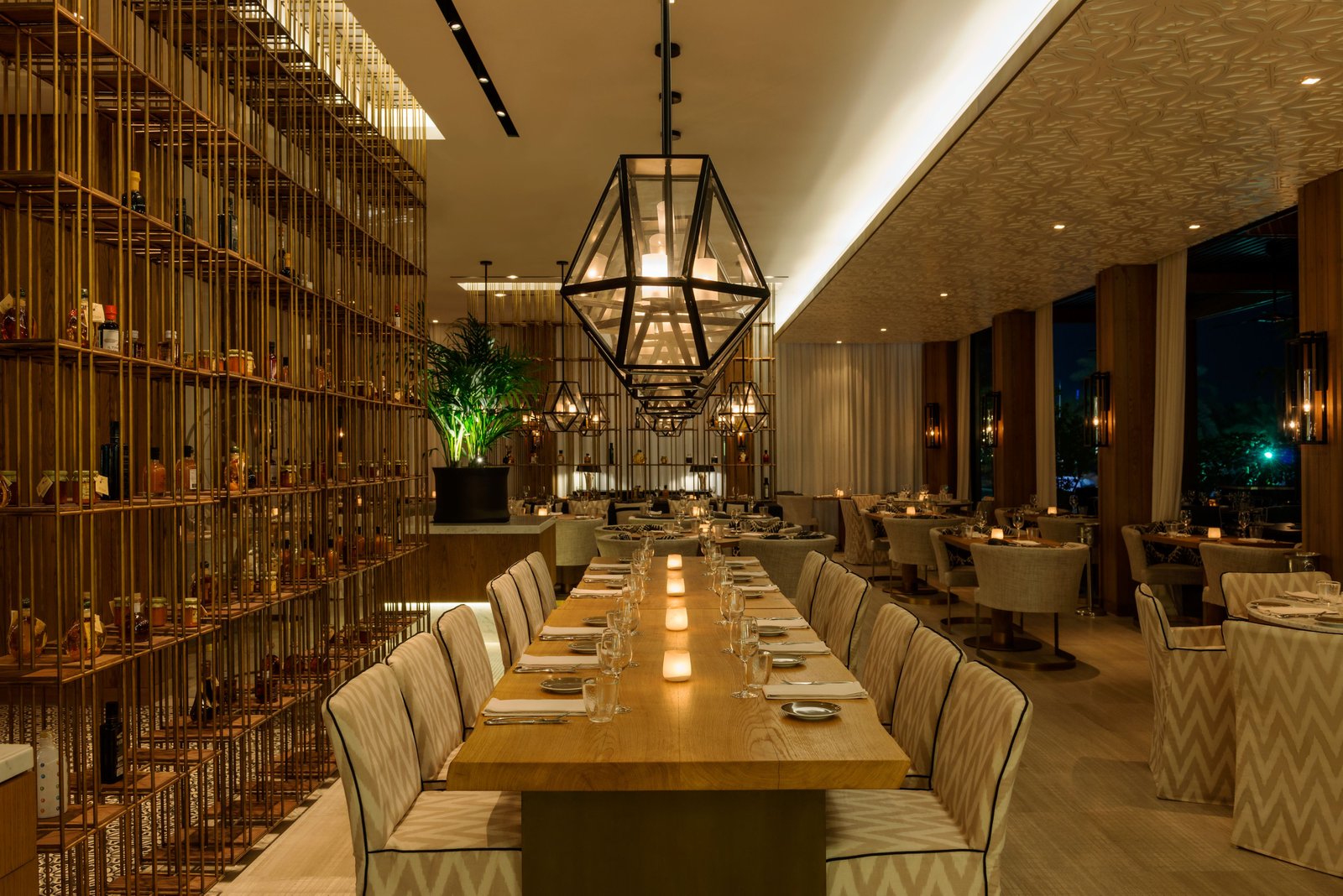 W Dubai – Mina Seyahi, at the table