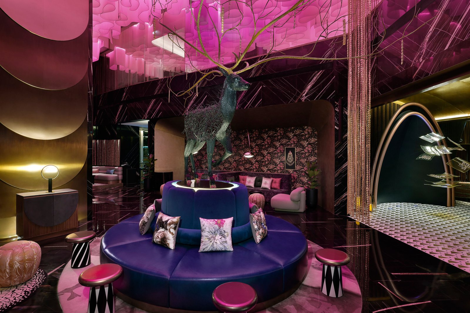 W Dubai – Mina Seyahi, eat & drink