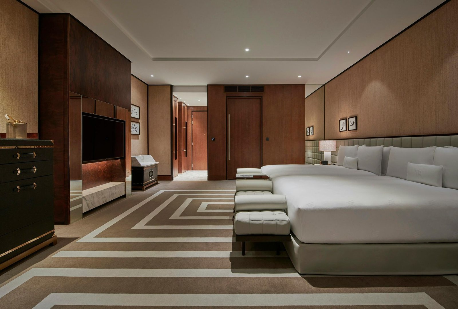 Waldorf Astoria Dubai International Financial Centre, rooms