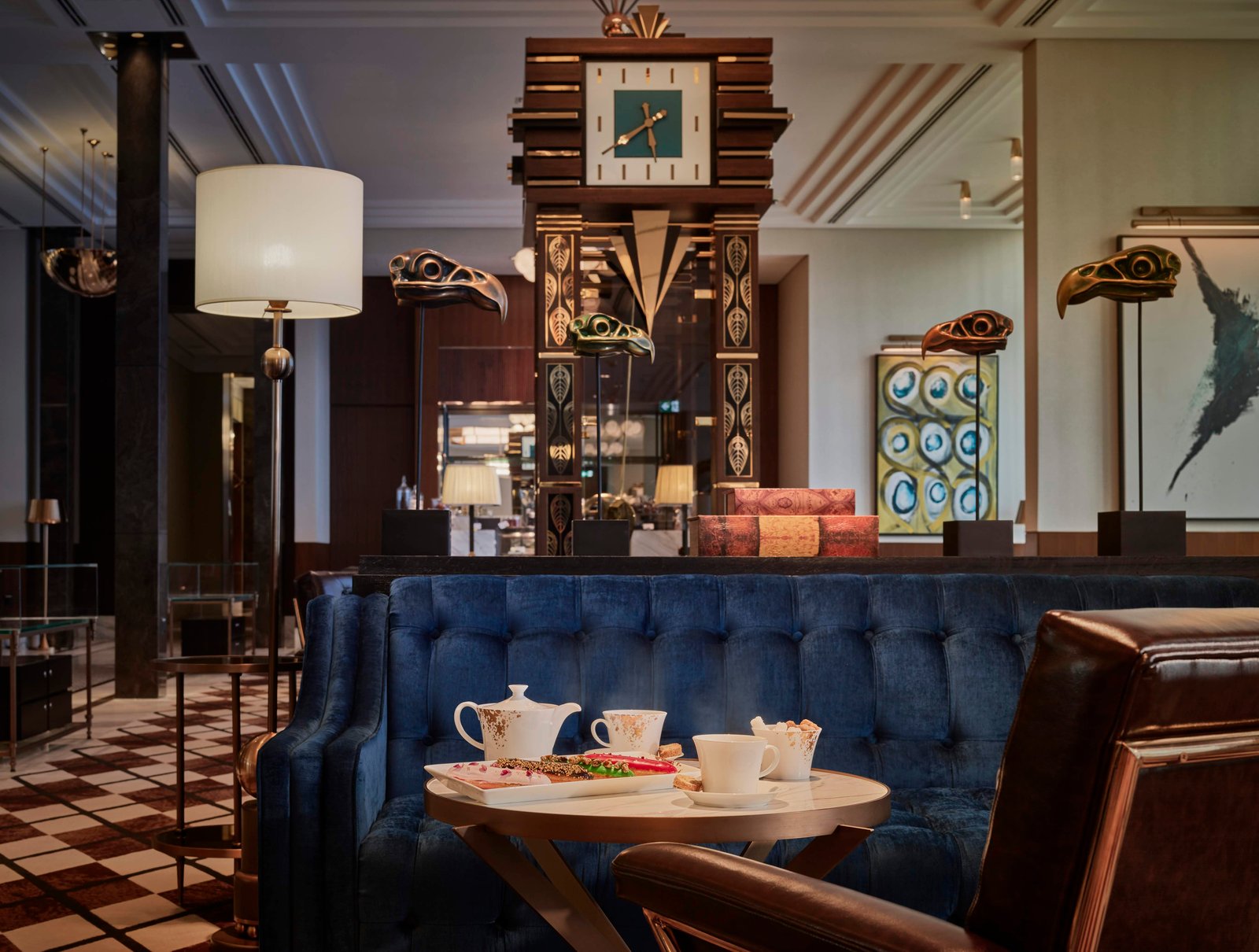 Waldorf Astoria Dubai International Financial Centre, peacock alley
