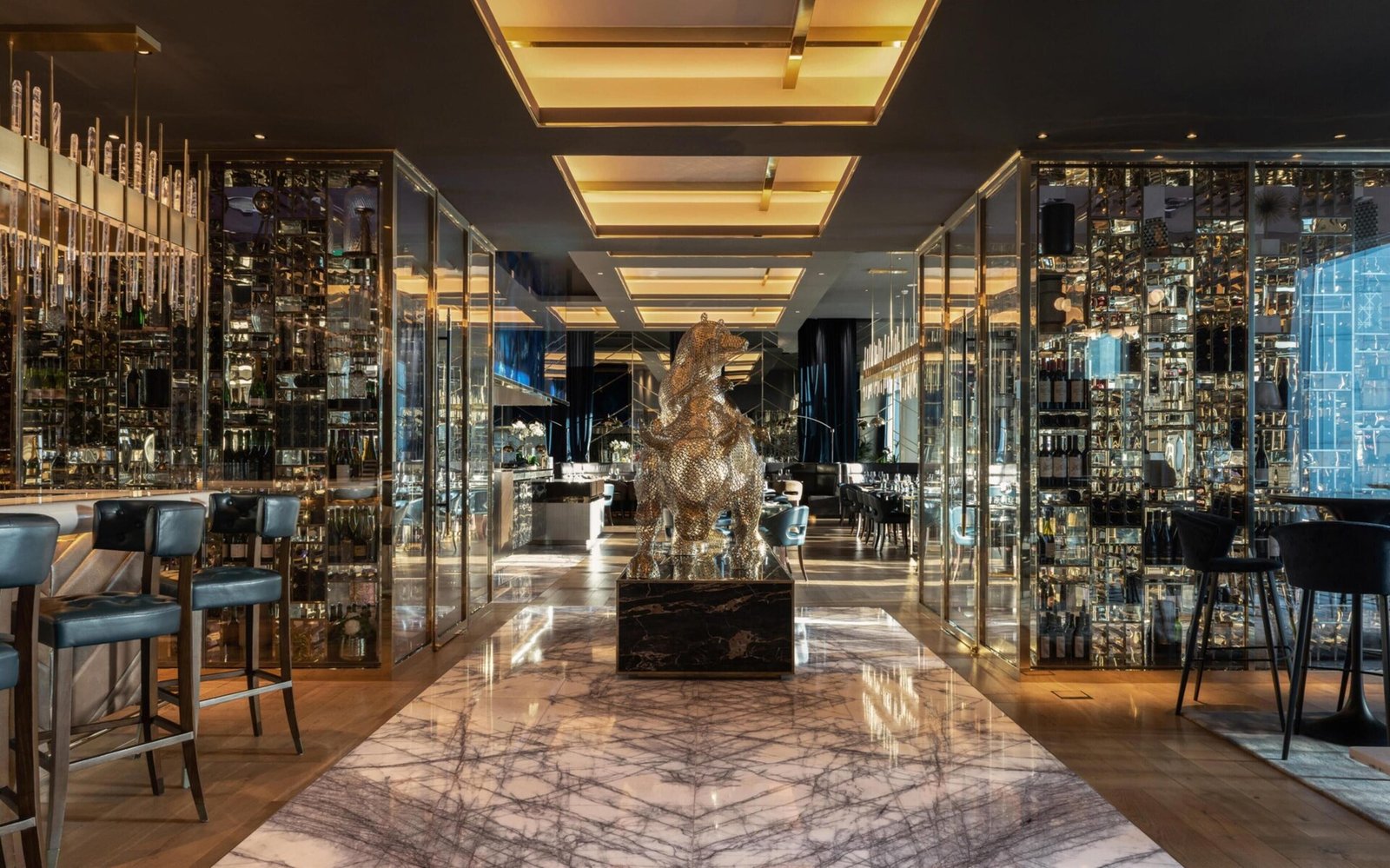 Waldorf Astoria Dubai International Financial Centre, eat & drink