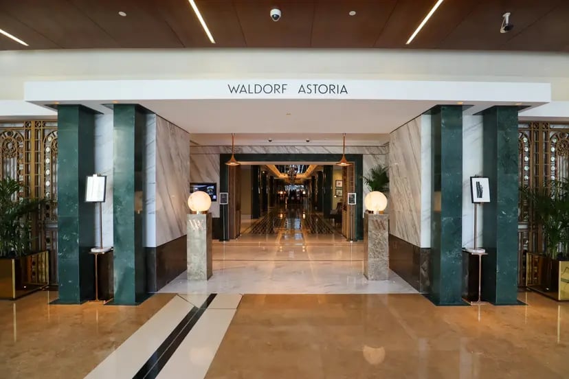 Waldorf Astoria Dubai International Financial Centre, vibe