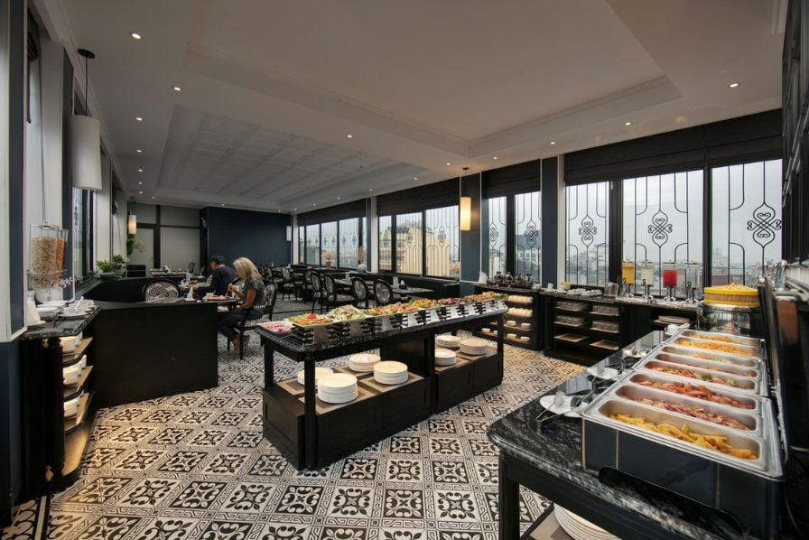 Hanoi Le Chateau Hotel & Spa, eat & drink