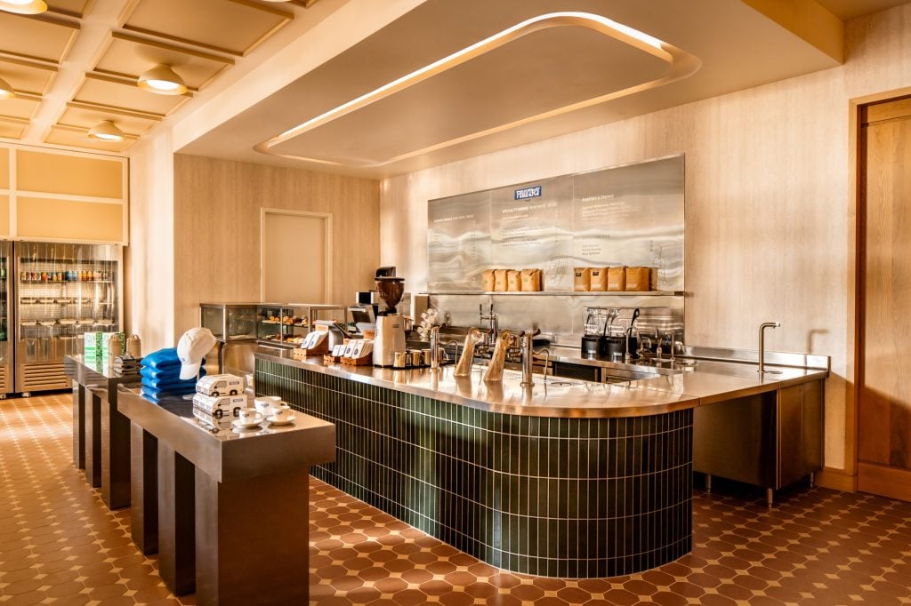 Four Seasons Resort Maui at Wailea, eat & drink