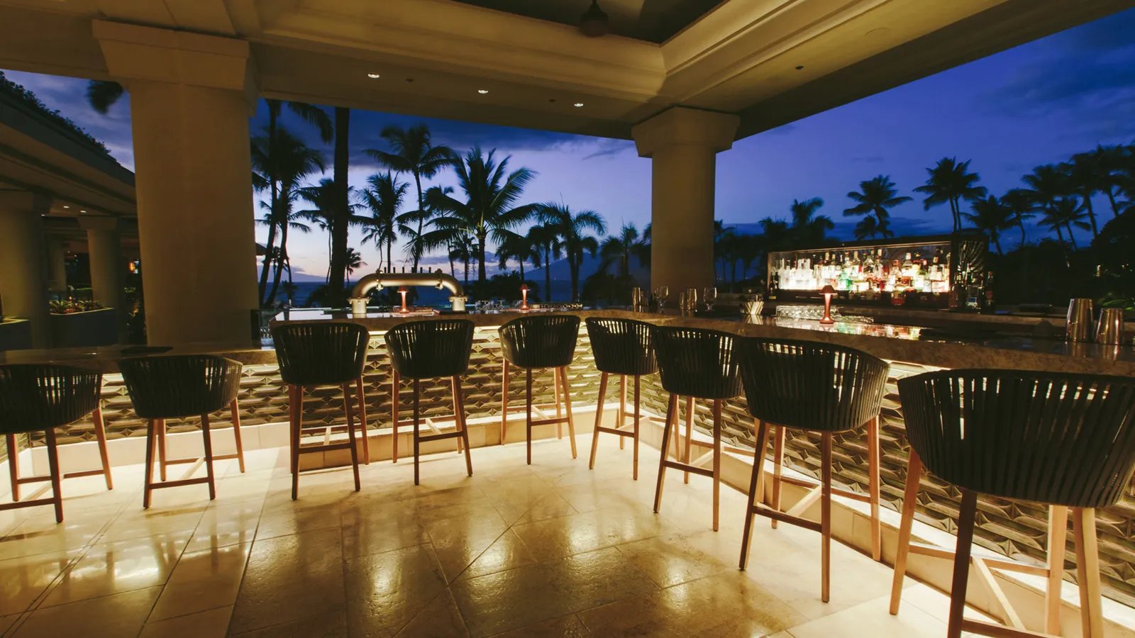 Four Seasons Resort Maui at Wailea, eat & drink