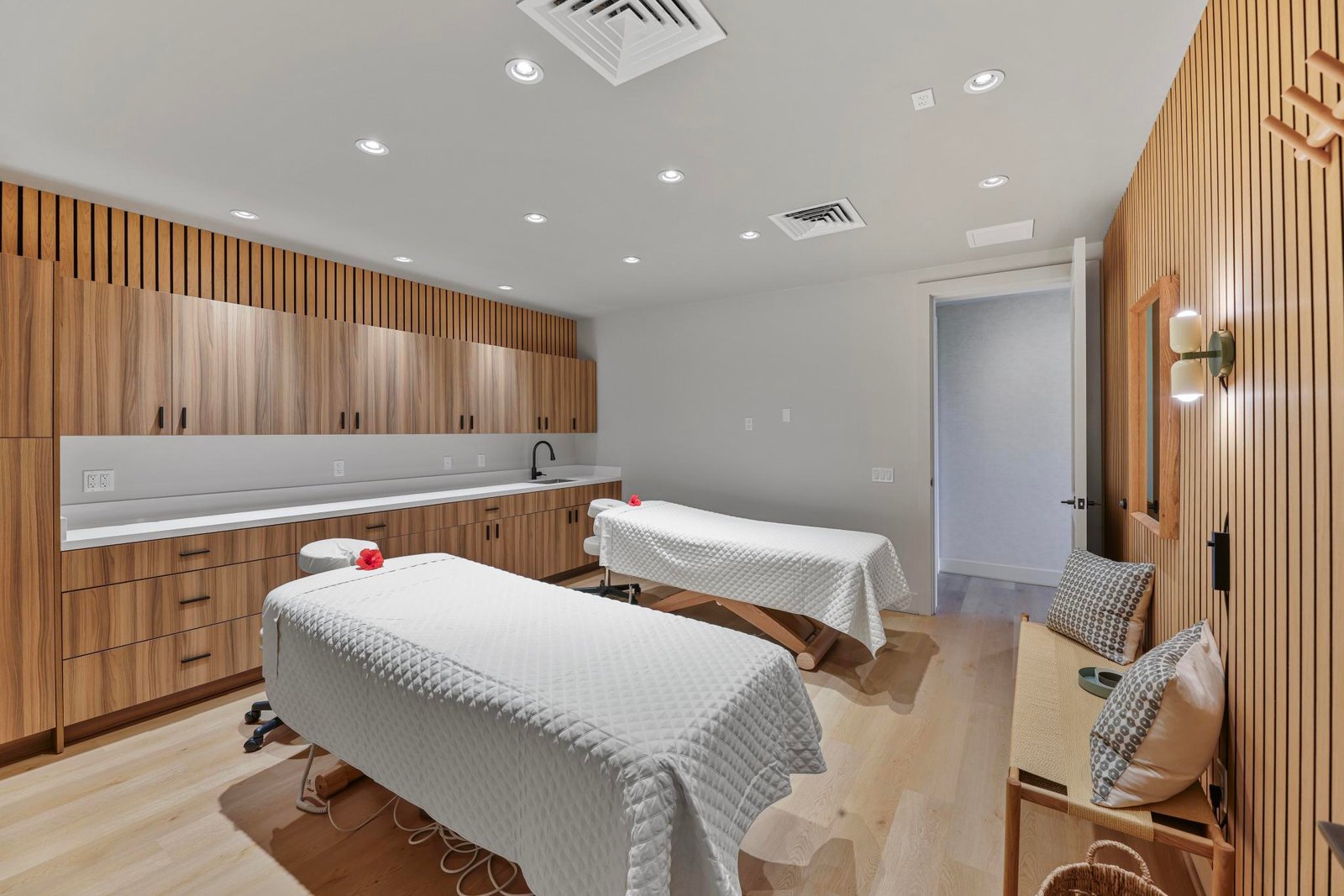 Royal Lahaina Resort & Bungalows, wellness