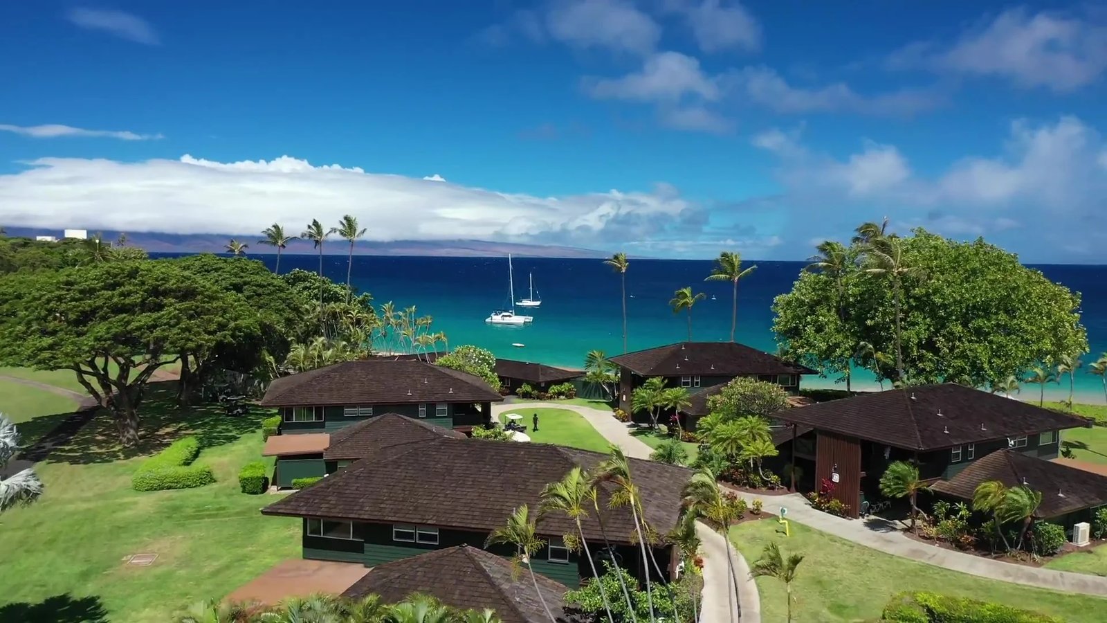 Royal Lahaina Resort & Bungalows, backstory